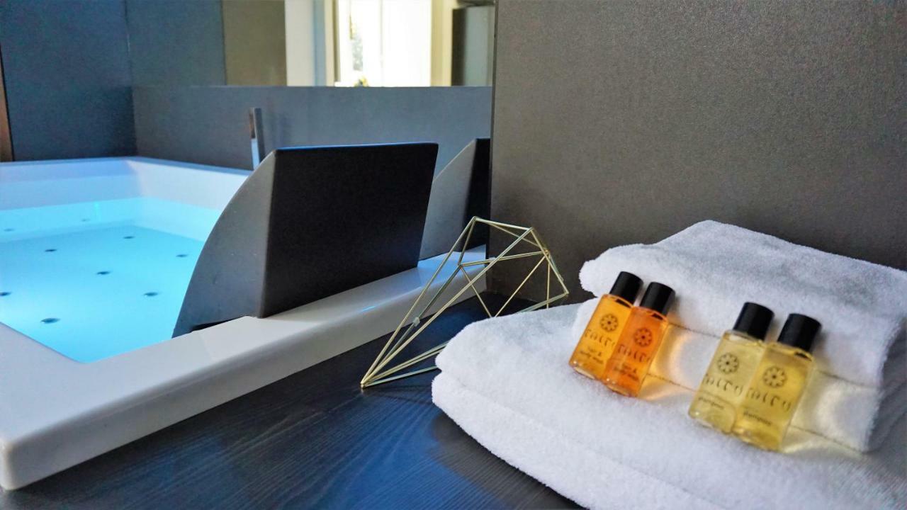 Lux- Spanish Steps 60A Exclusive Suite Apartment Roma Esterno foto